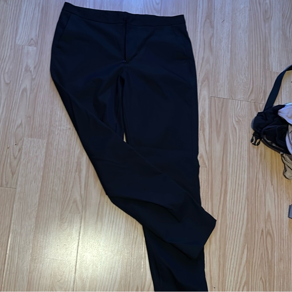 3 for 30$ / Lululemon pants size 8, nwot
